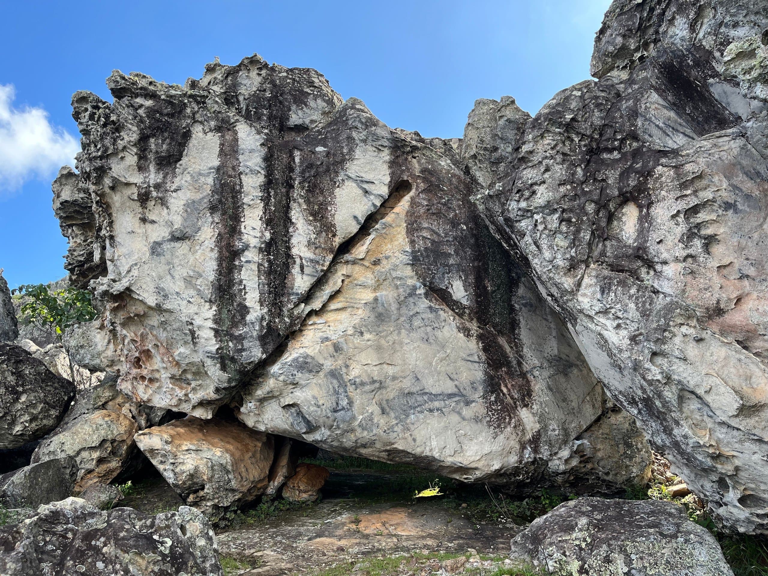 Panela do Diabo / Serra do Groove